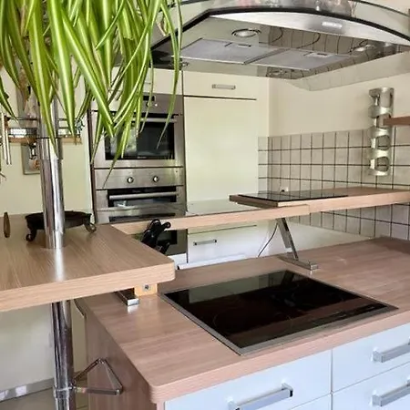 Haus In Ossendorf Holiday home Cologne